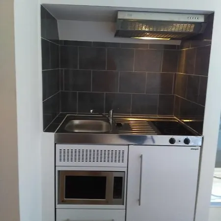 Studette Belges Apartamento